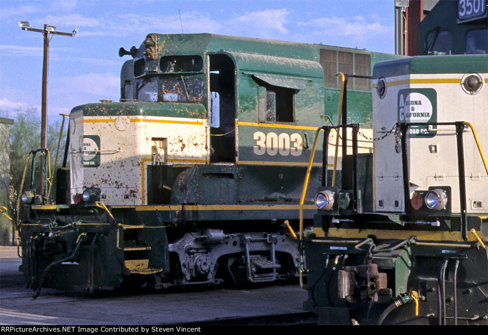 Arizona & California GP30m #3003 after close encounter with big rig at Vidal 